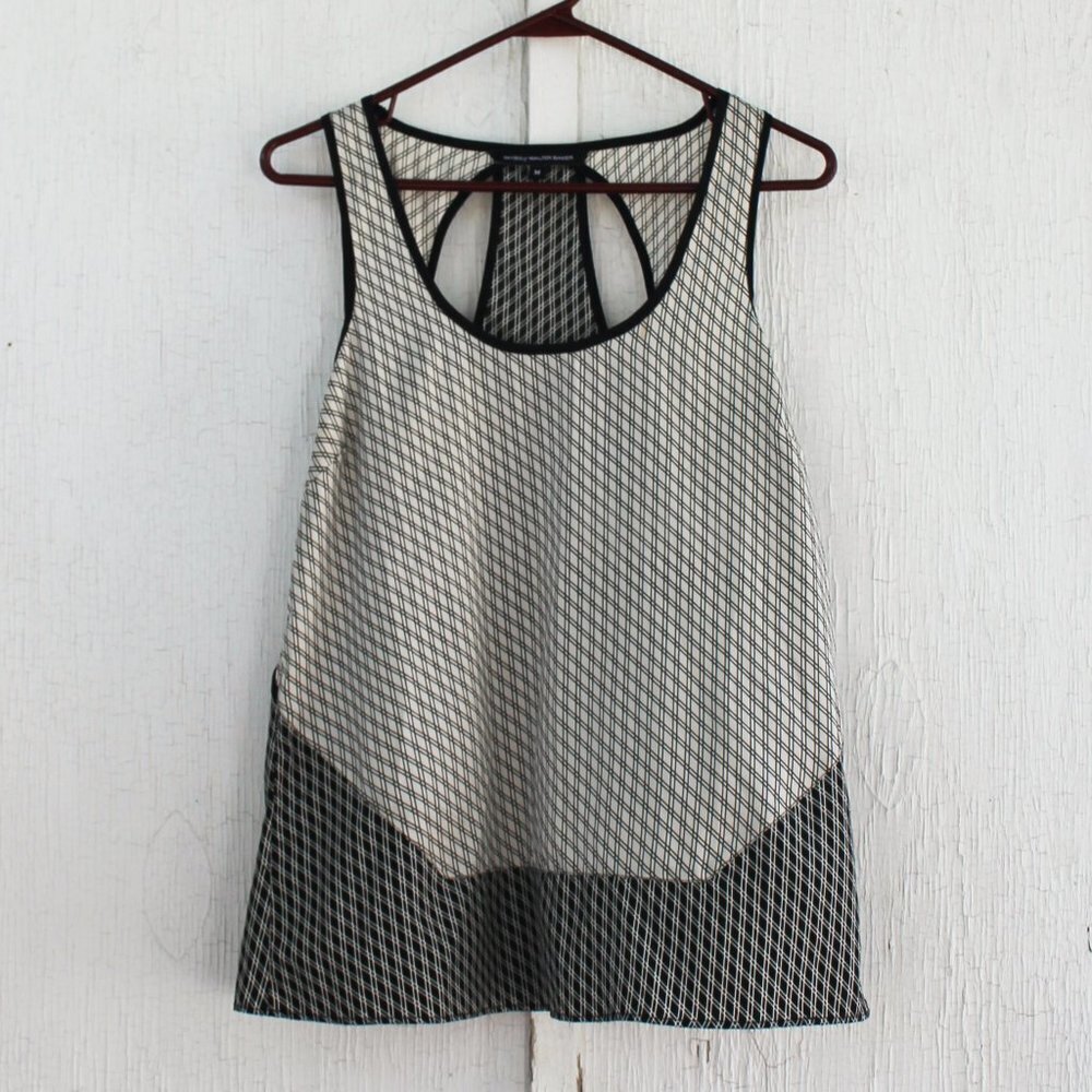 W118 Walter Baker Black White Abstract Cutout‎ Sleeveless Top Tank